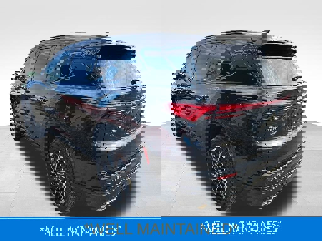 Used 2025 Buick Enclave Sport Touring FWD image 9