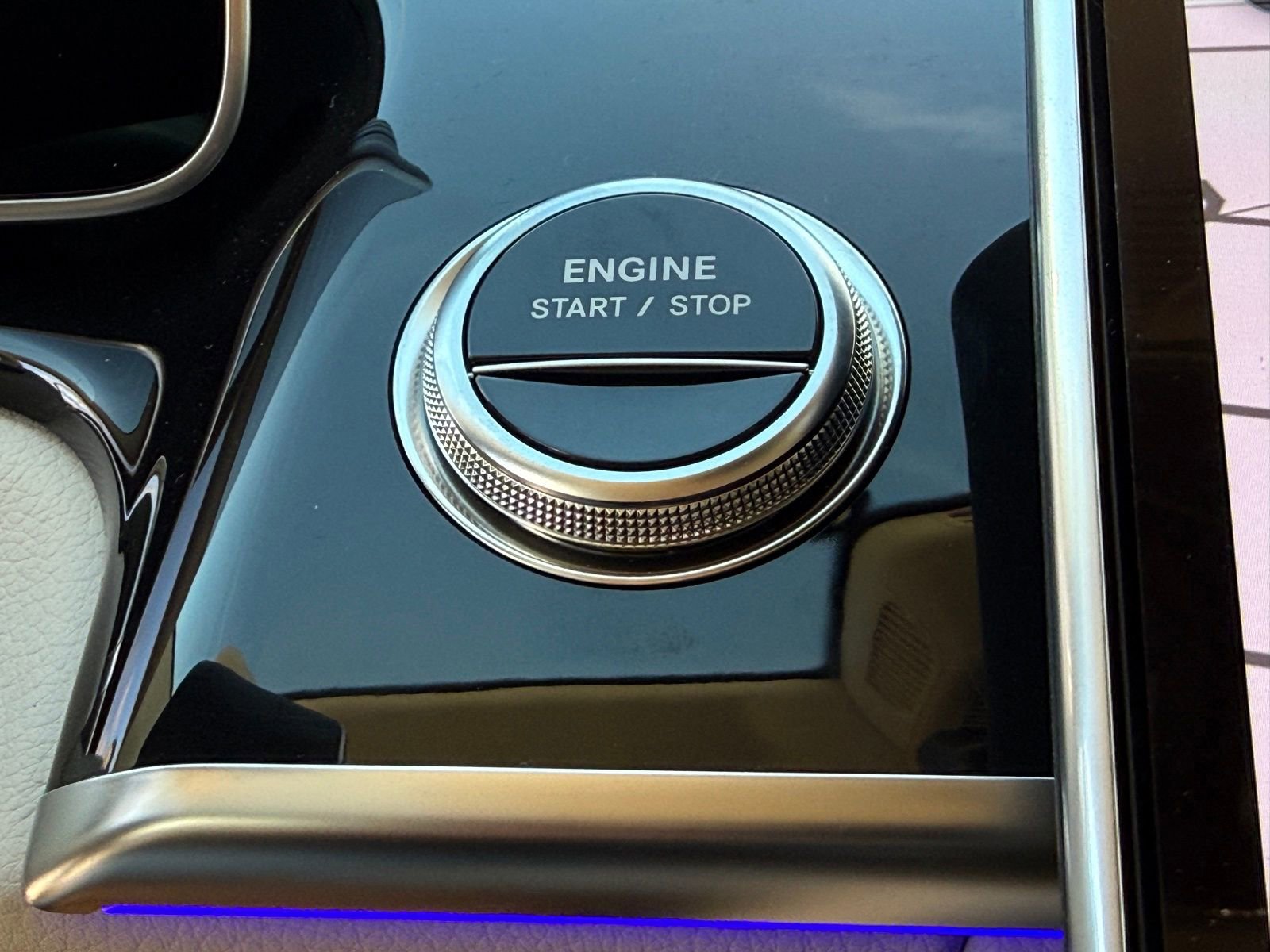New 2026 Mercedes-Benz S 580e 4MATIC Sedan image 27