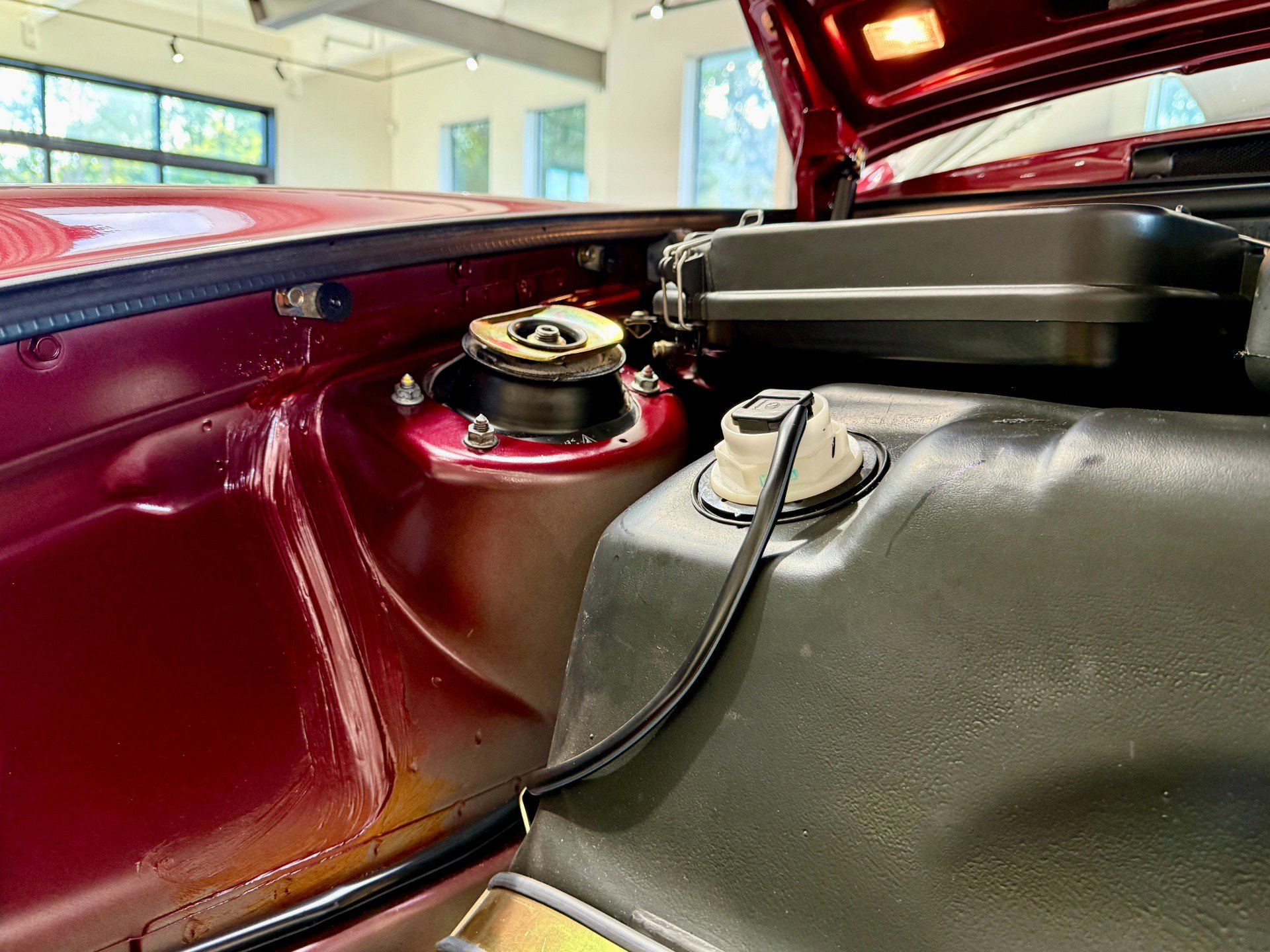 Used 1998 Porsche 911 Carrera S image 85