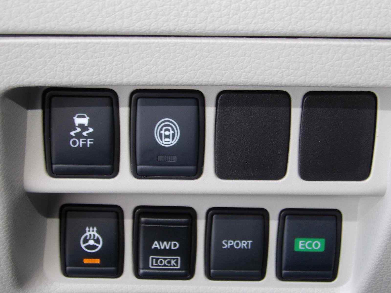 Certified 2022 Nissan Rogue Sport SV image 30