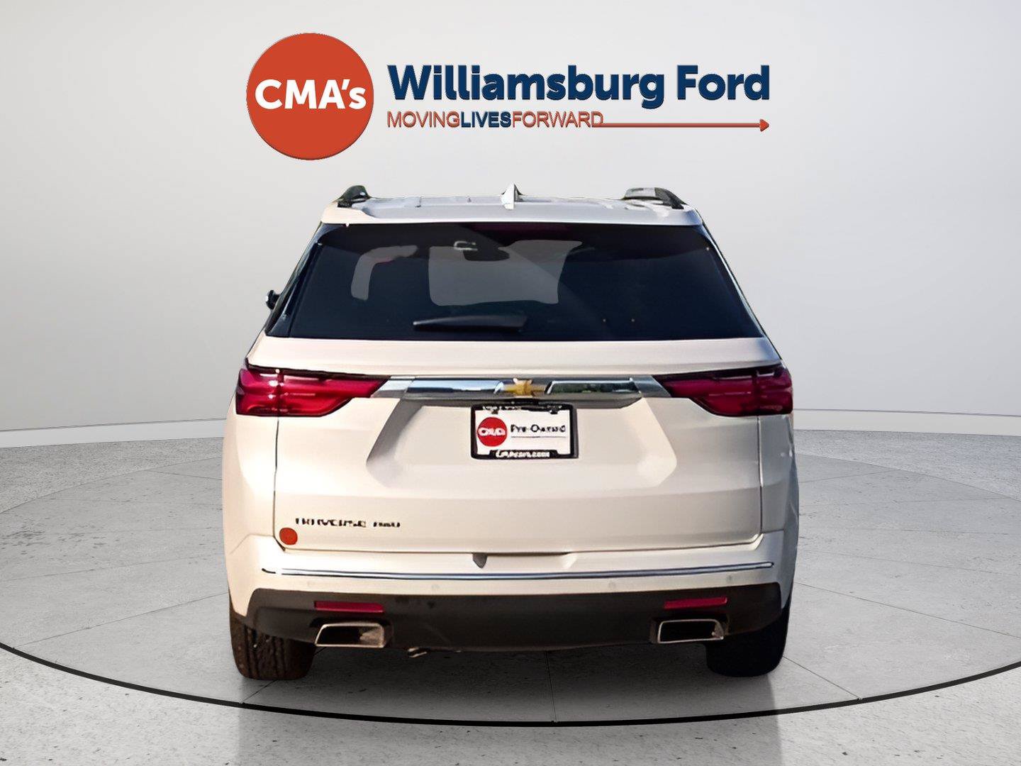 Used 2023 Chevrolet Traverse High Country w/ LPO, Floor Liner Package AWD/4WD image 4