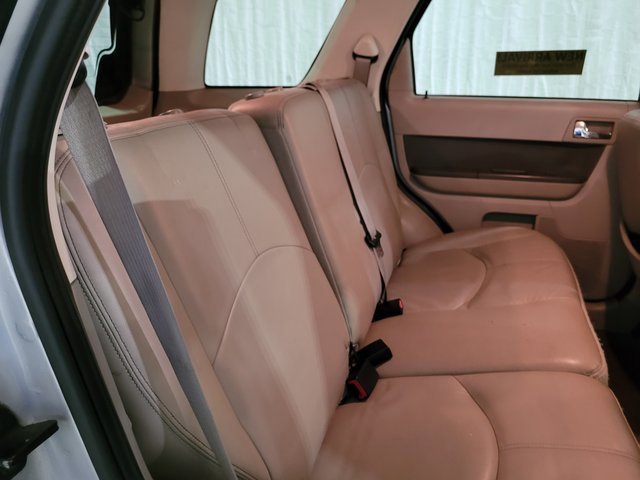 Used 2010 Mercury Mariner Premier image 46