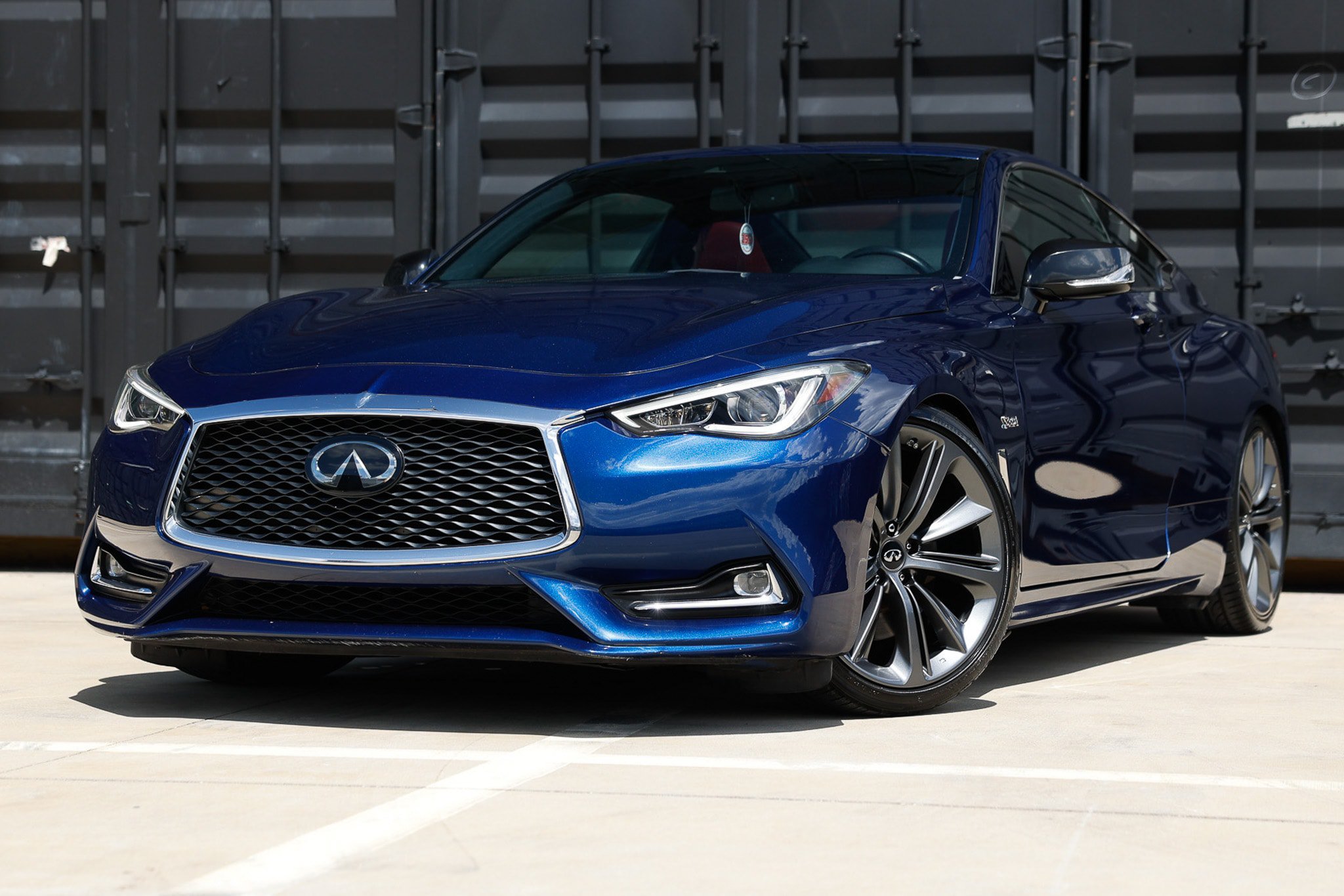 Used 2019 INFINITI Q60 Red Sport 400 RWD image 1