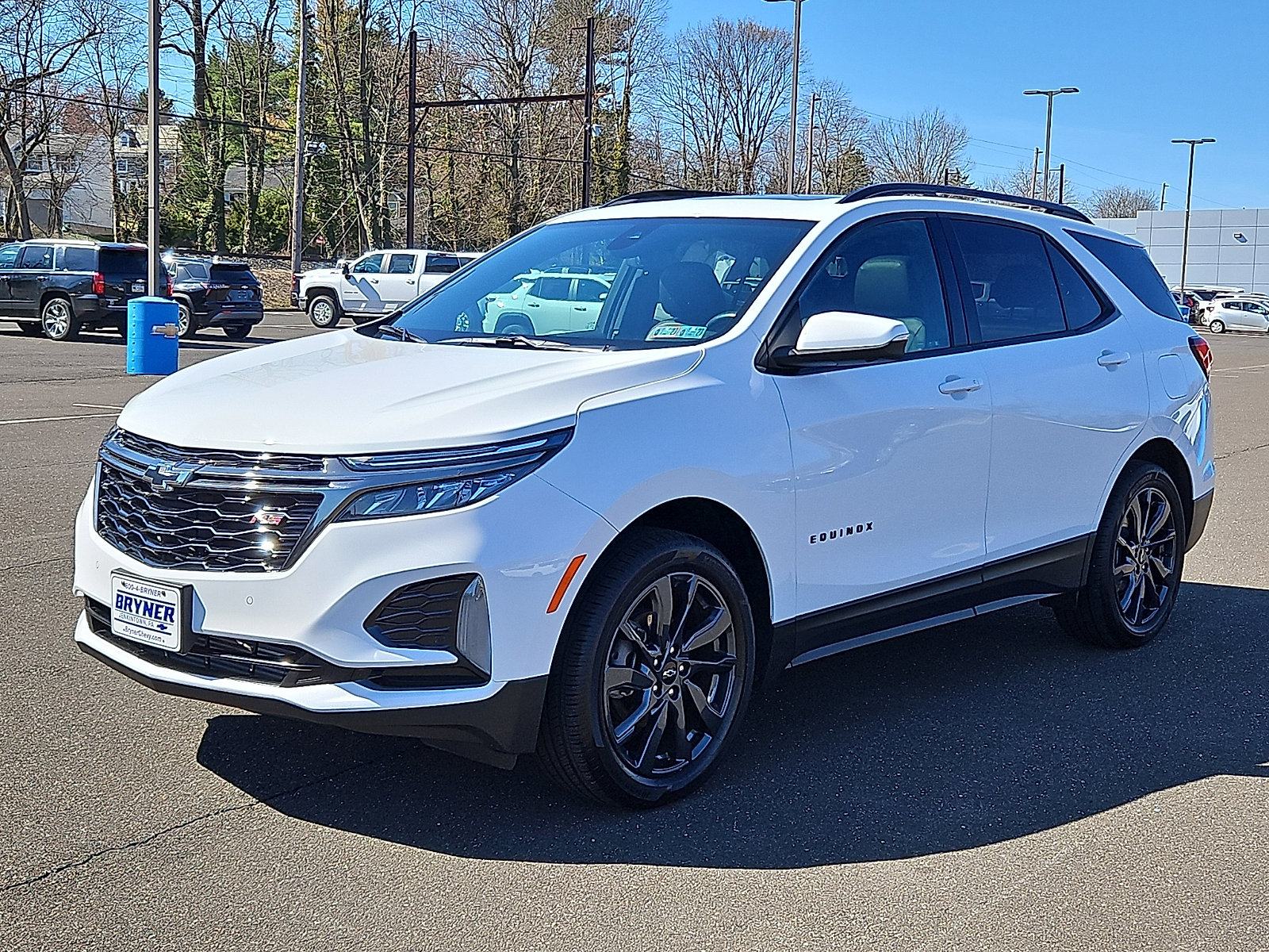 Used 2022 Chevrolet Equinox RS w/ RS Leather Package image 3