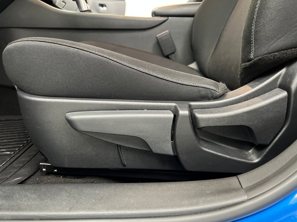 Used 2025 Nissan Sentra SV FWD image 10