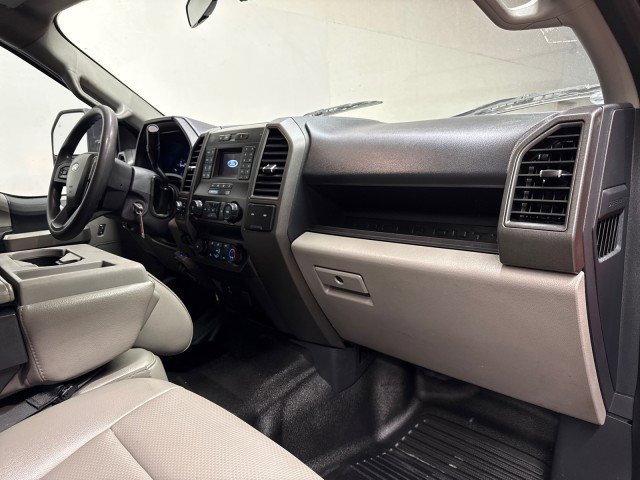 Used 2022 Ford F550 XL Crew Cab 203 4WD w/ Power Equipment Group image 30