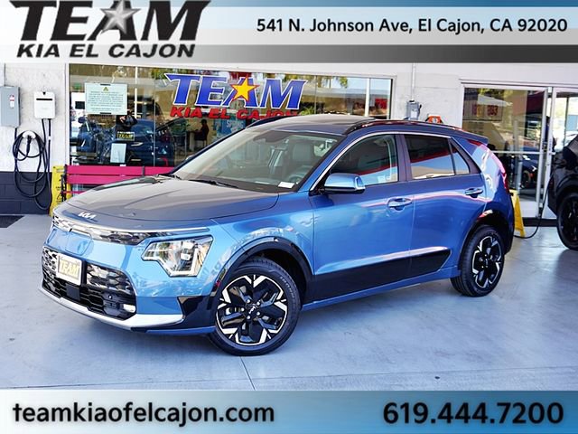 Certified 2024 Kia Niro Wave FWD image 1