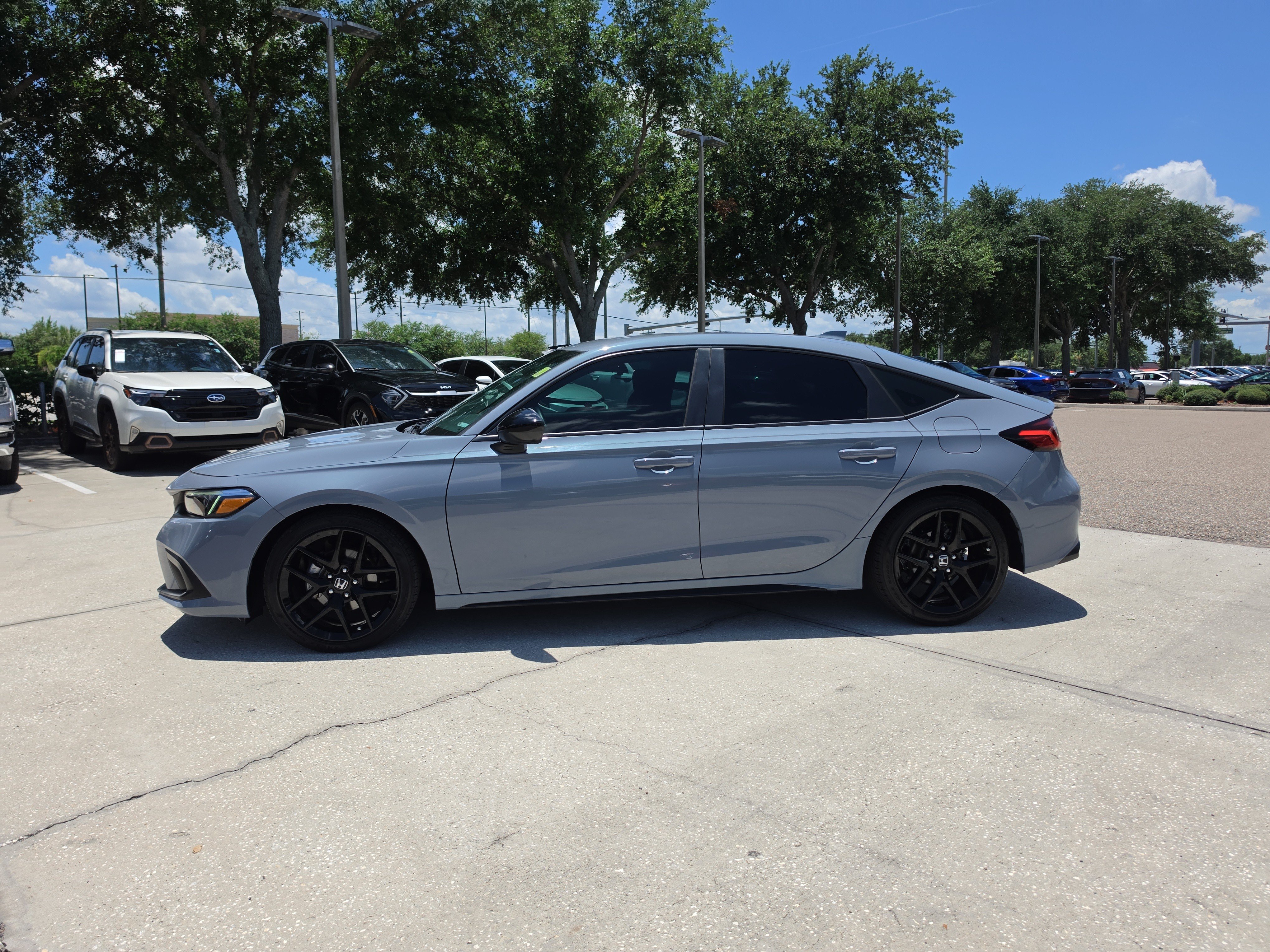 Used 2022 Honda Civic Sport image 5