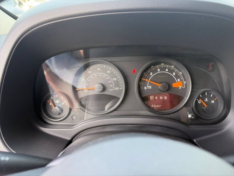 Used 2016 Jeep Patriot Latitude FWD image 20