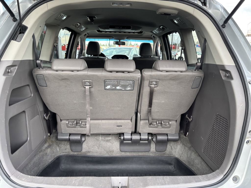 Used 2011 Honda Odyssey Touring image 28