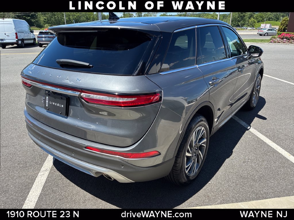 Certified 2023 Lincoln Corsair AWD image 8