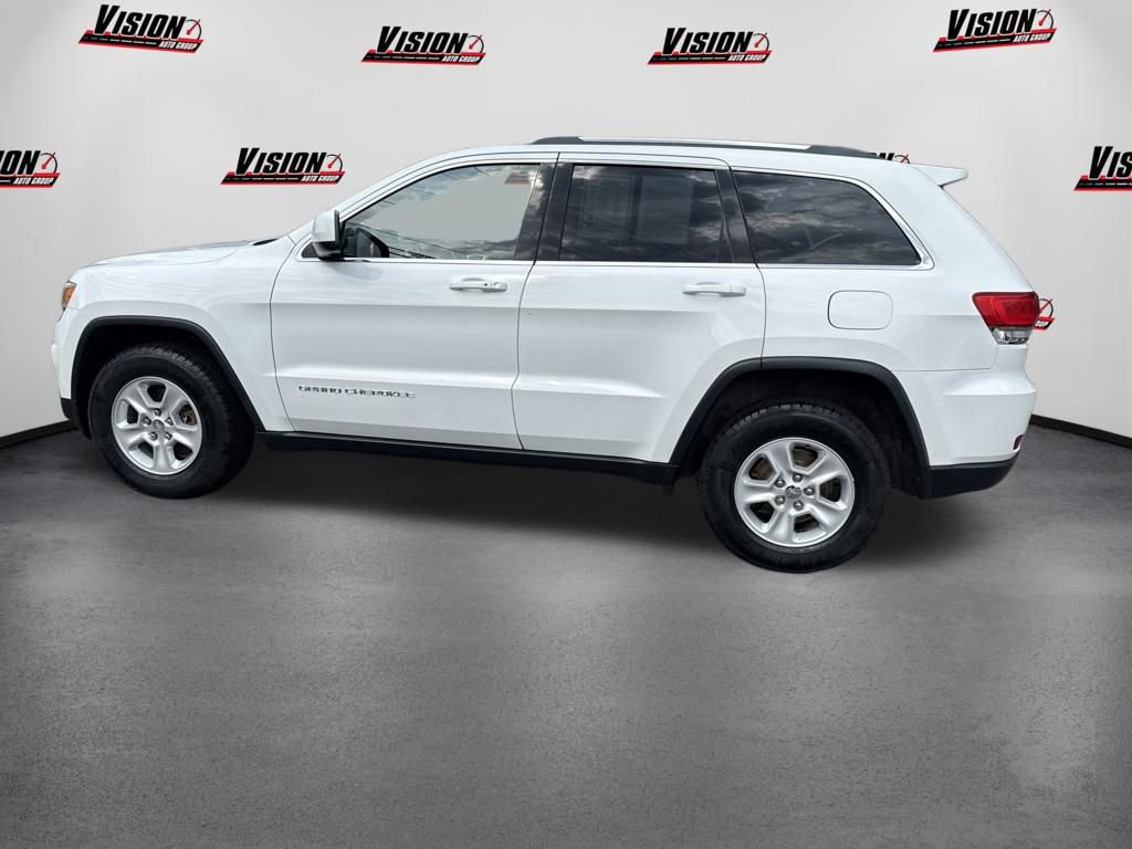 Used 2015 Jeep Grand Cherokee Laredo w/ Quick Order Package 23E AWD/4WD image 9