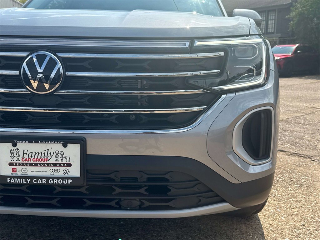 Used 2025 Volkswagen Atlas SE image 7