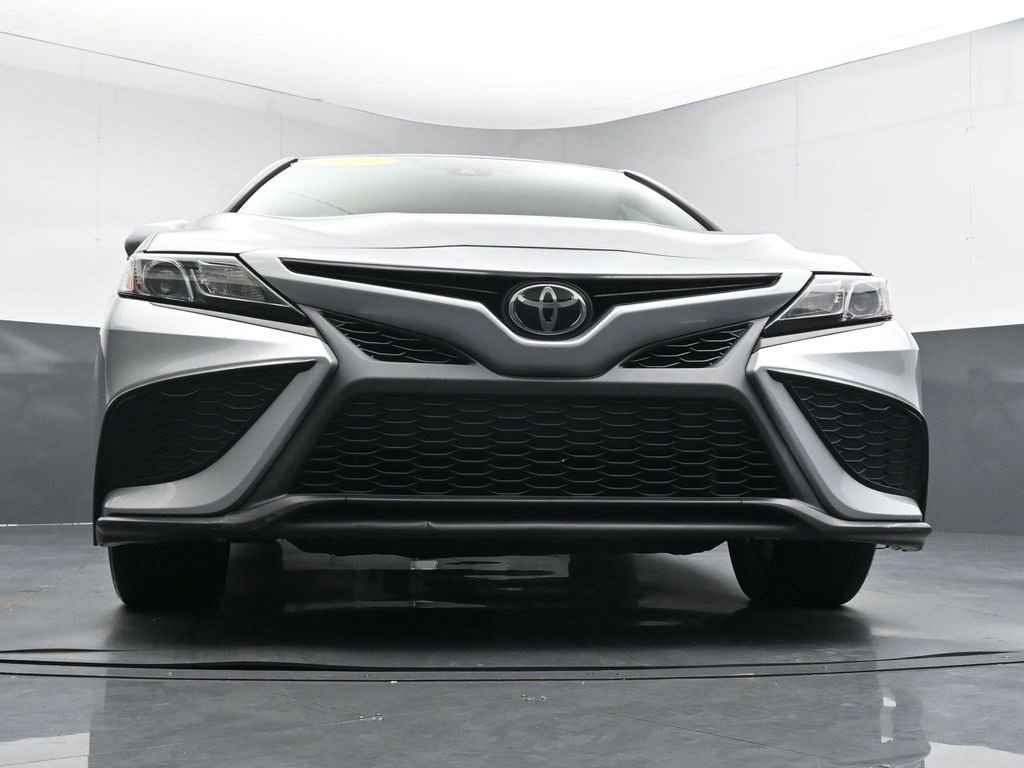Used 2022 Toyota Camry SE image 37