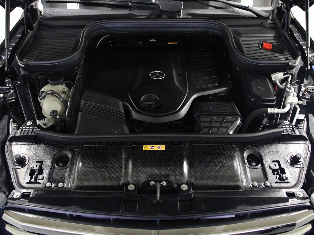 Certified 2025 Mercedes-Benz GLS 450 GLS 450 image 11