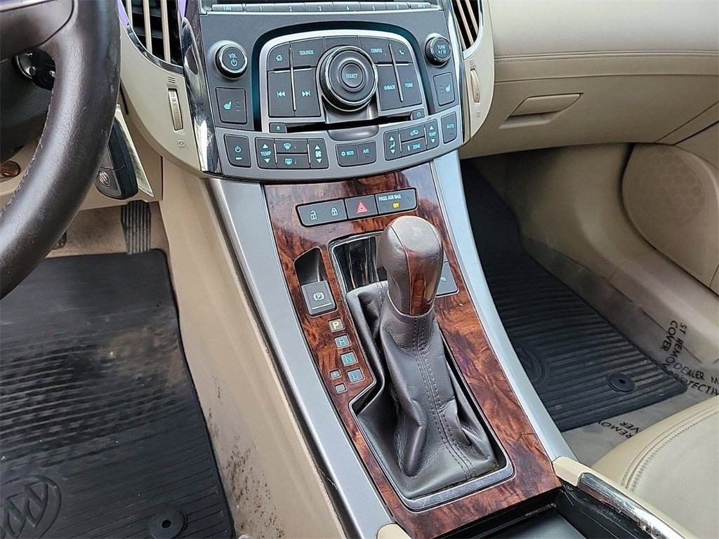 Used 2013 Buick LaCrosse Leather w/ Driver Confidence Package image 27