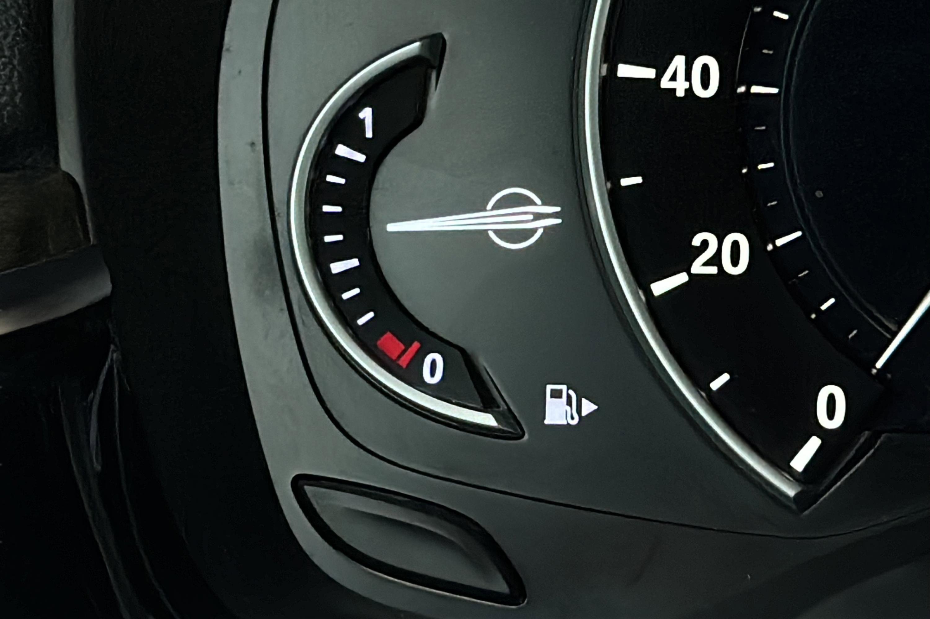 Used 2018 BMW M550i xDrive image 38