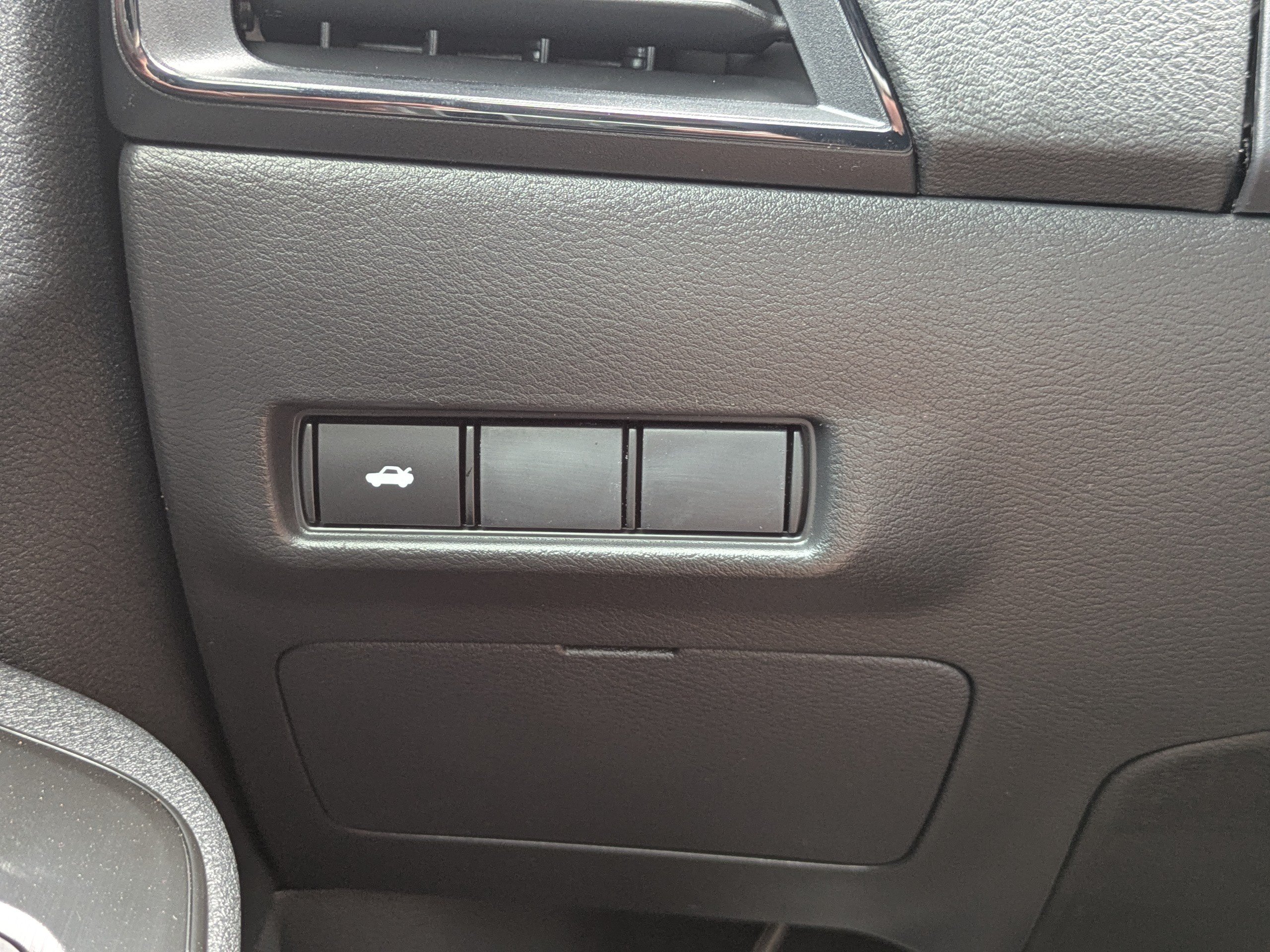 New 2027 Nissan Sentra SR FWD image 24