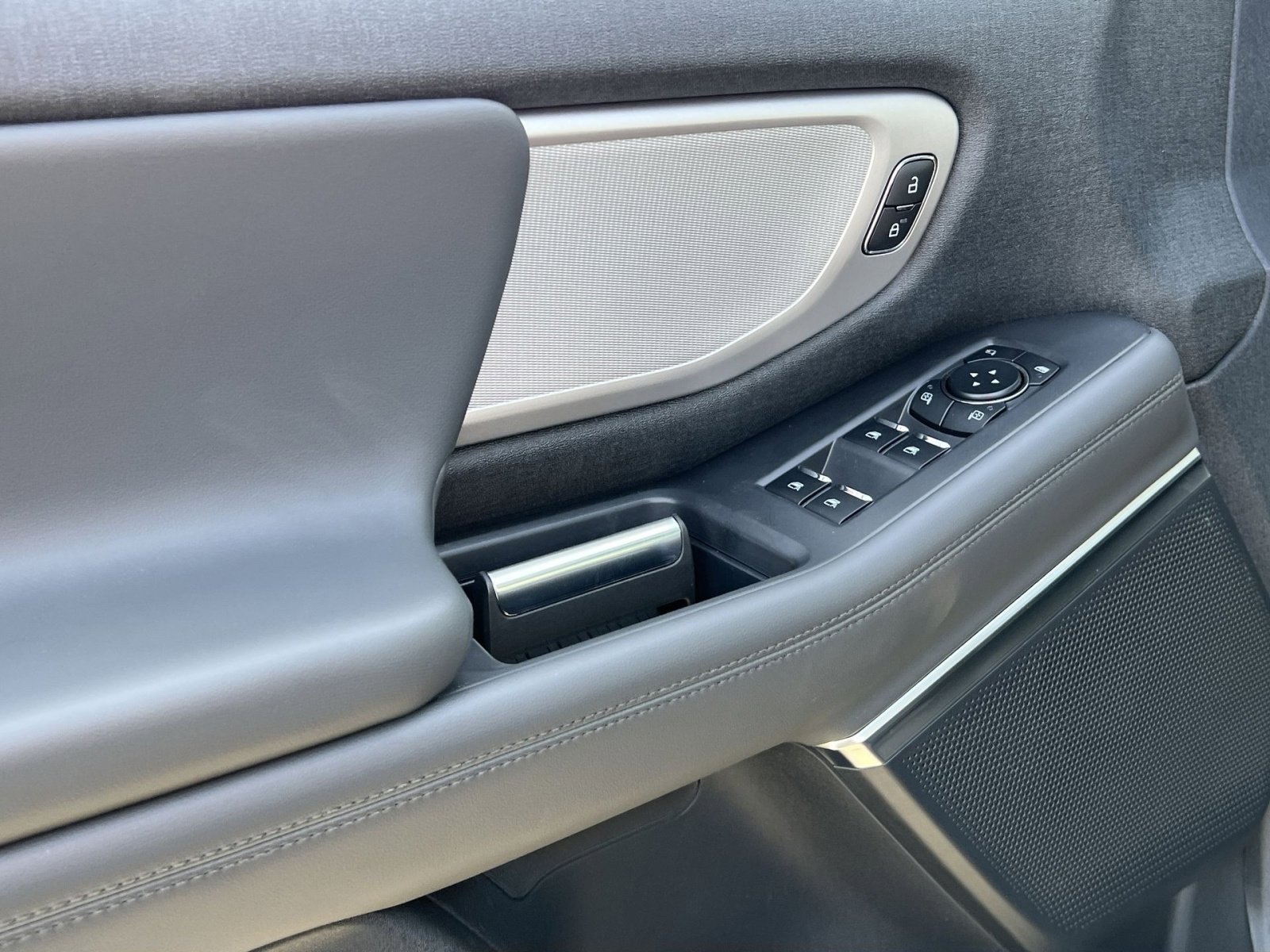 New 2026 Ford Expedition Max Active image 15