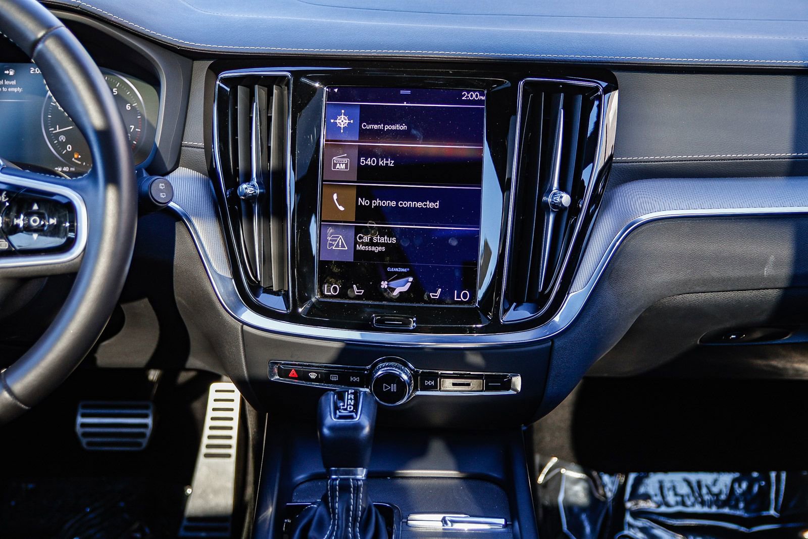 Used 2021 Volvo V60 T6 R-Design w/ Advanced Package image 14