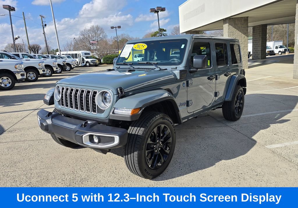 Used 2025 Jeep Wrangler Unlimited Sahara w/ Safety Group image 9