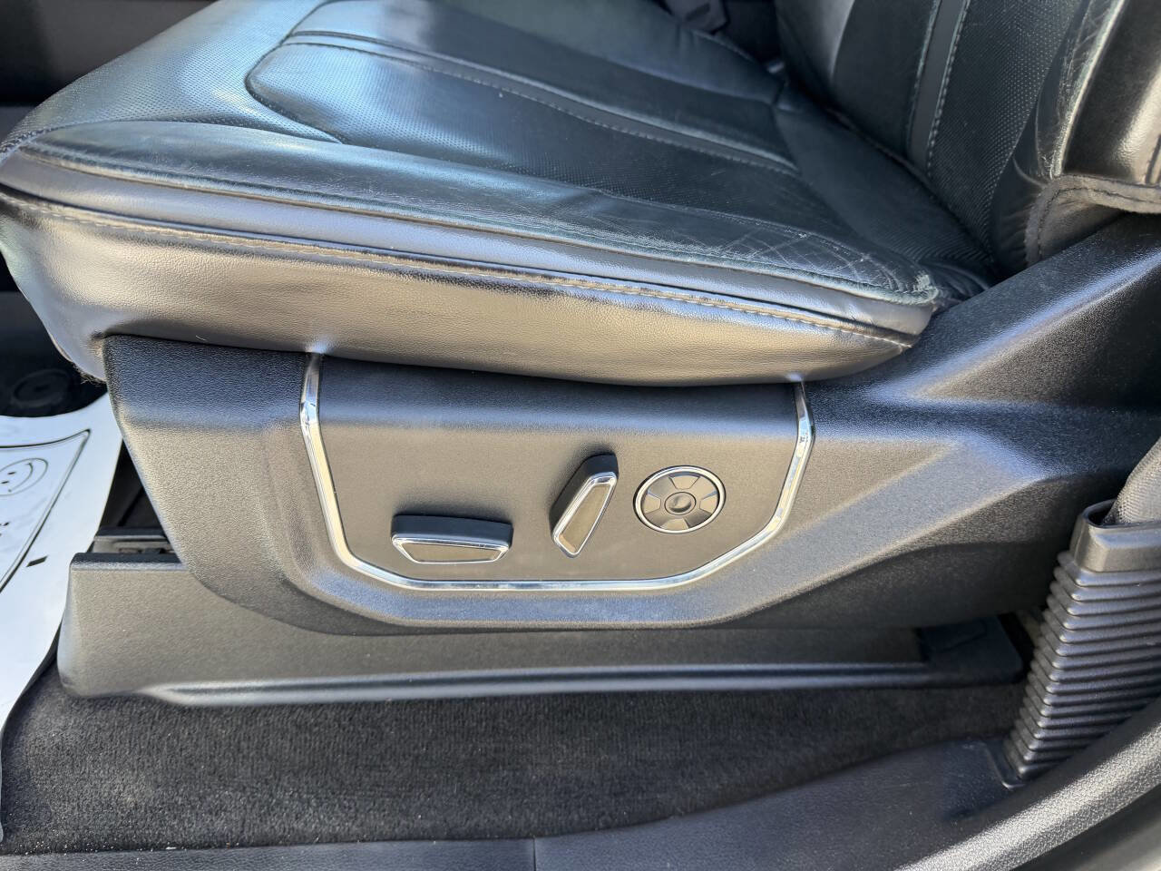 Used 2017 Ford F450 Platinum w/ Platinum Ultimate Package AWD/4WD image 15