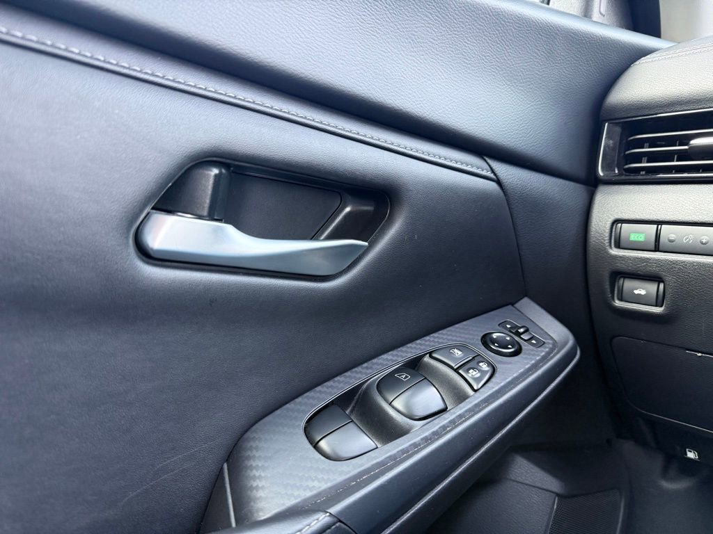 Used 2024 Nissan Sentra SV image 11