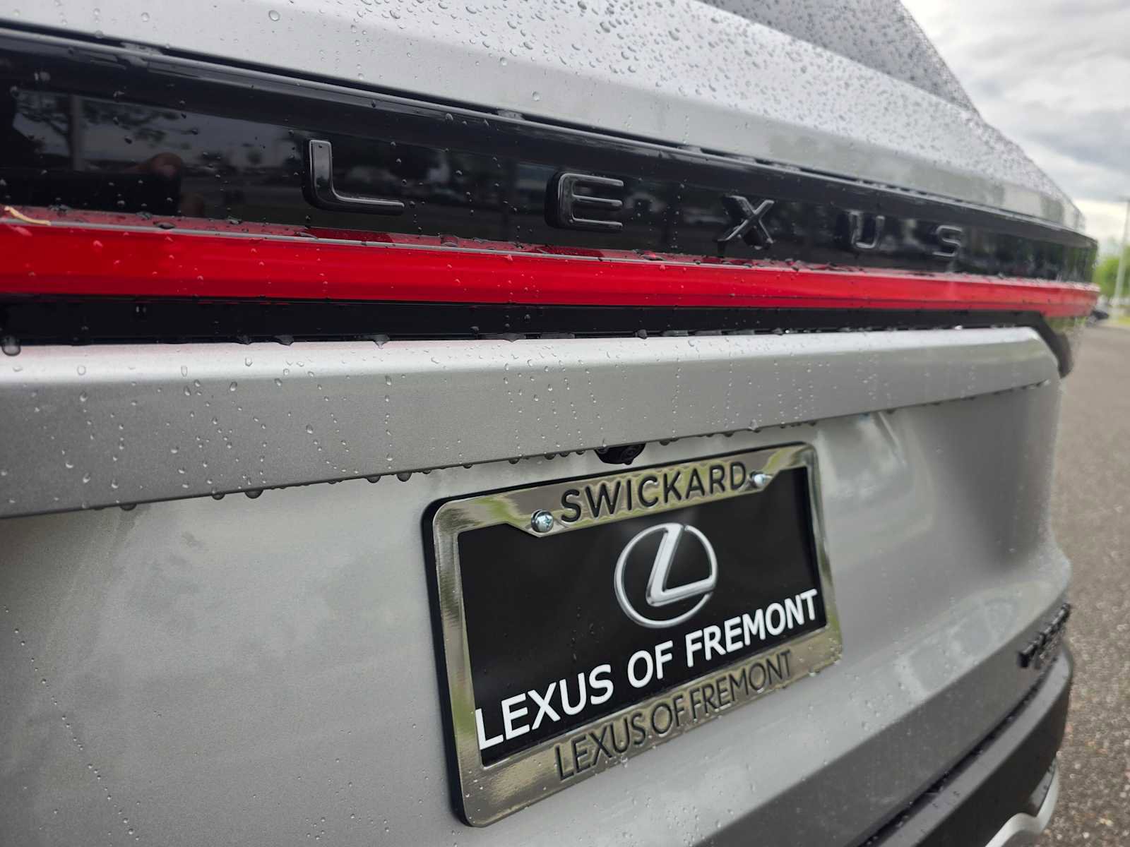 New 2026 Lexus TX 550h AWD Plug-In Hybrid image 16