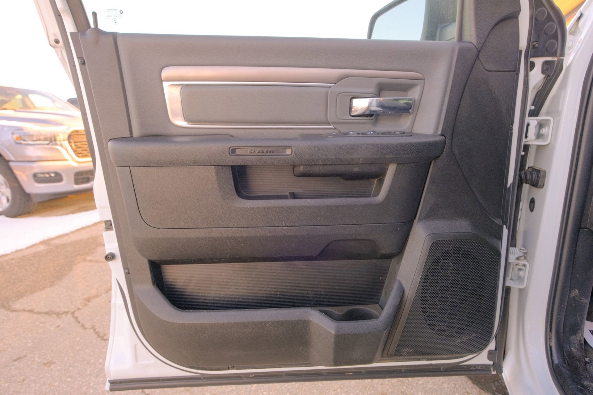 Used 2023 RAM 1500 Classic SLT w/ Electronics Group image 28