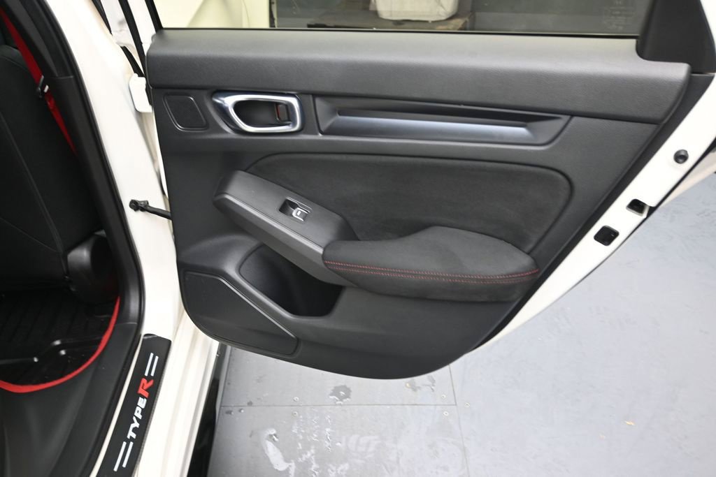 Used 2024 Honda Civic Type R image 17