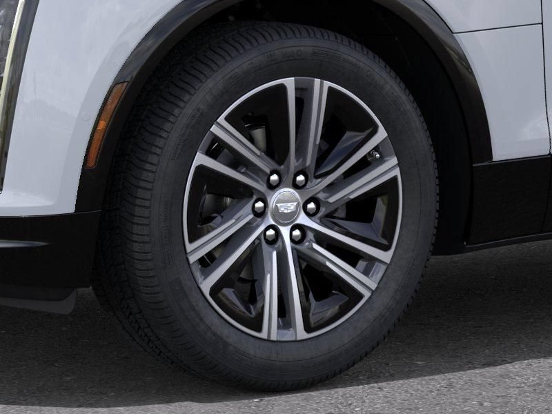 New 2026 Cadillac Lyriq Luxury w/ LPO, Floor Liner Package AWD/4WD image 9