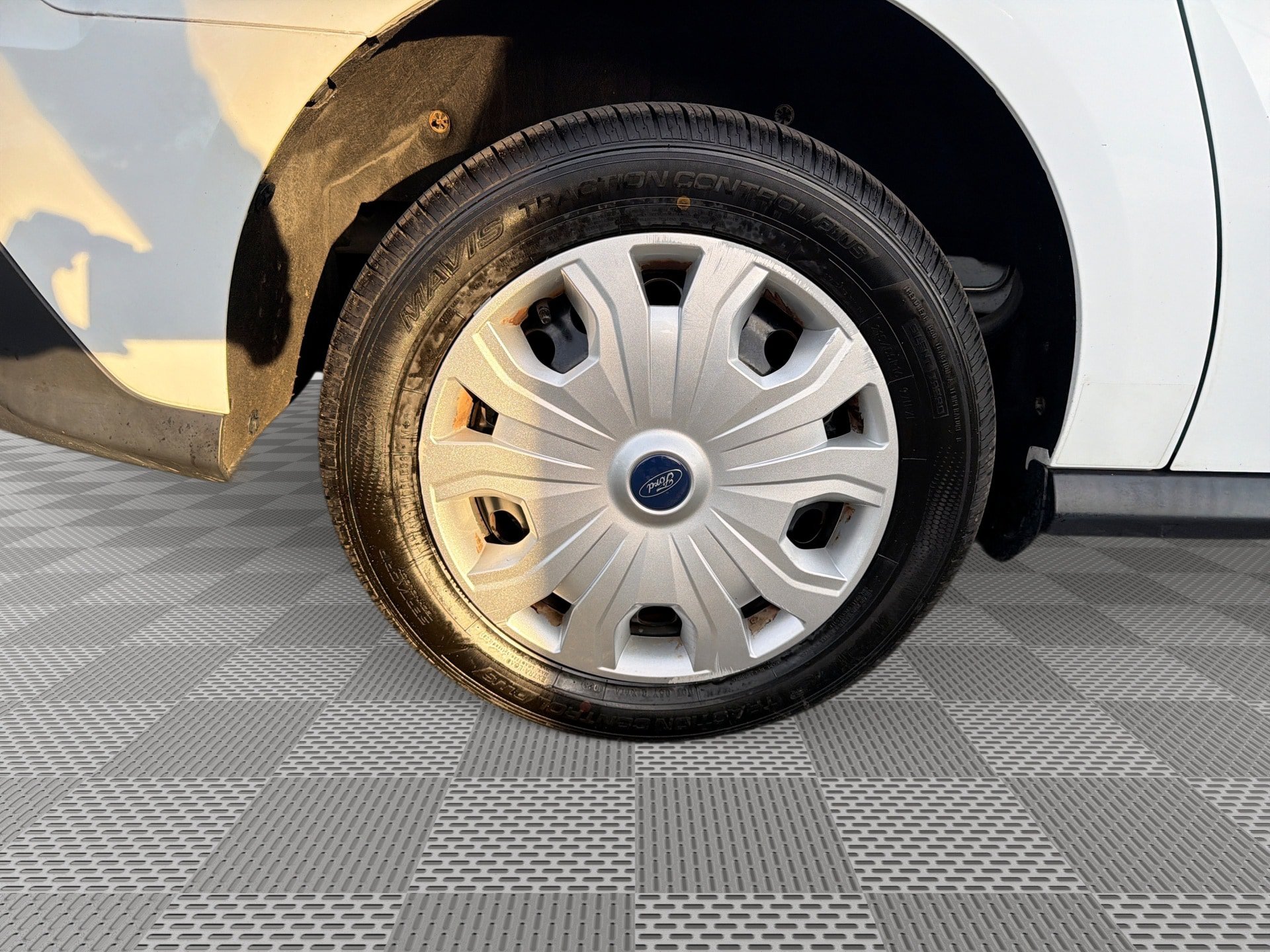 Used 2020 Ford Transit Connect XLT FWD image 30