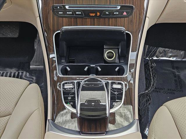 Used 2017 Mercedes-Benz GLC 300 4MATIC image 19