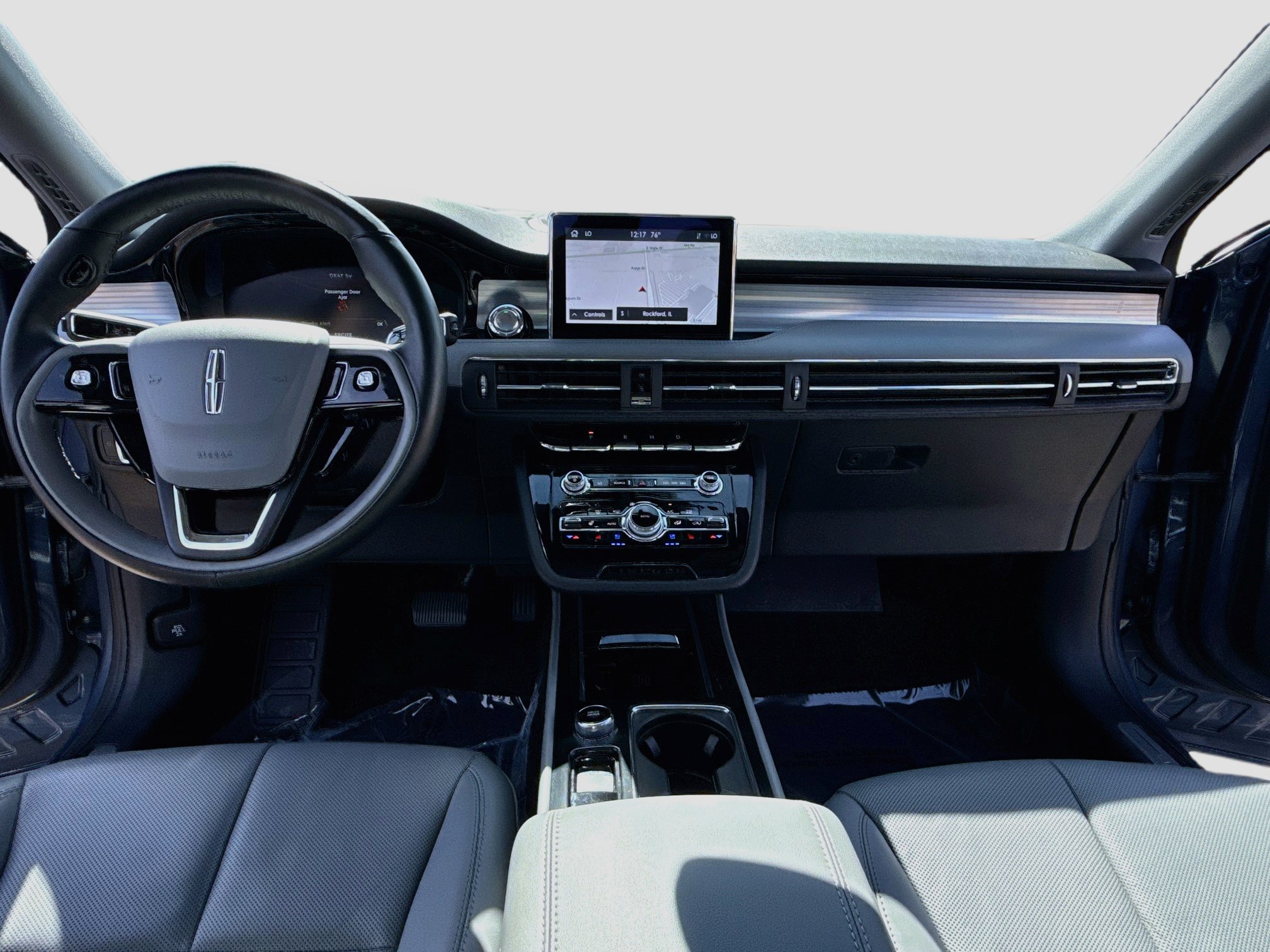 Used 2022 Lincoln Corsair Reserve w/ Equipment Group 201A AWD/4WD image 14
