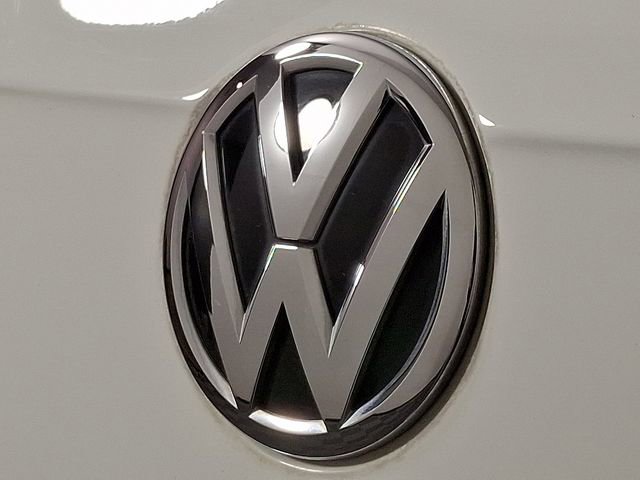 Used 2021 Volkswagen Tiguan SE R-Line image 31