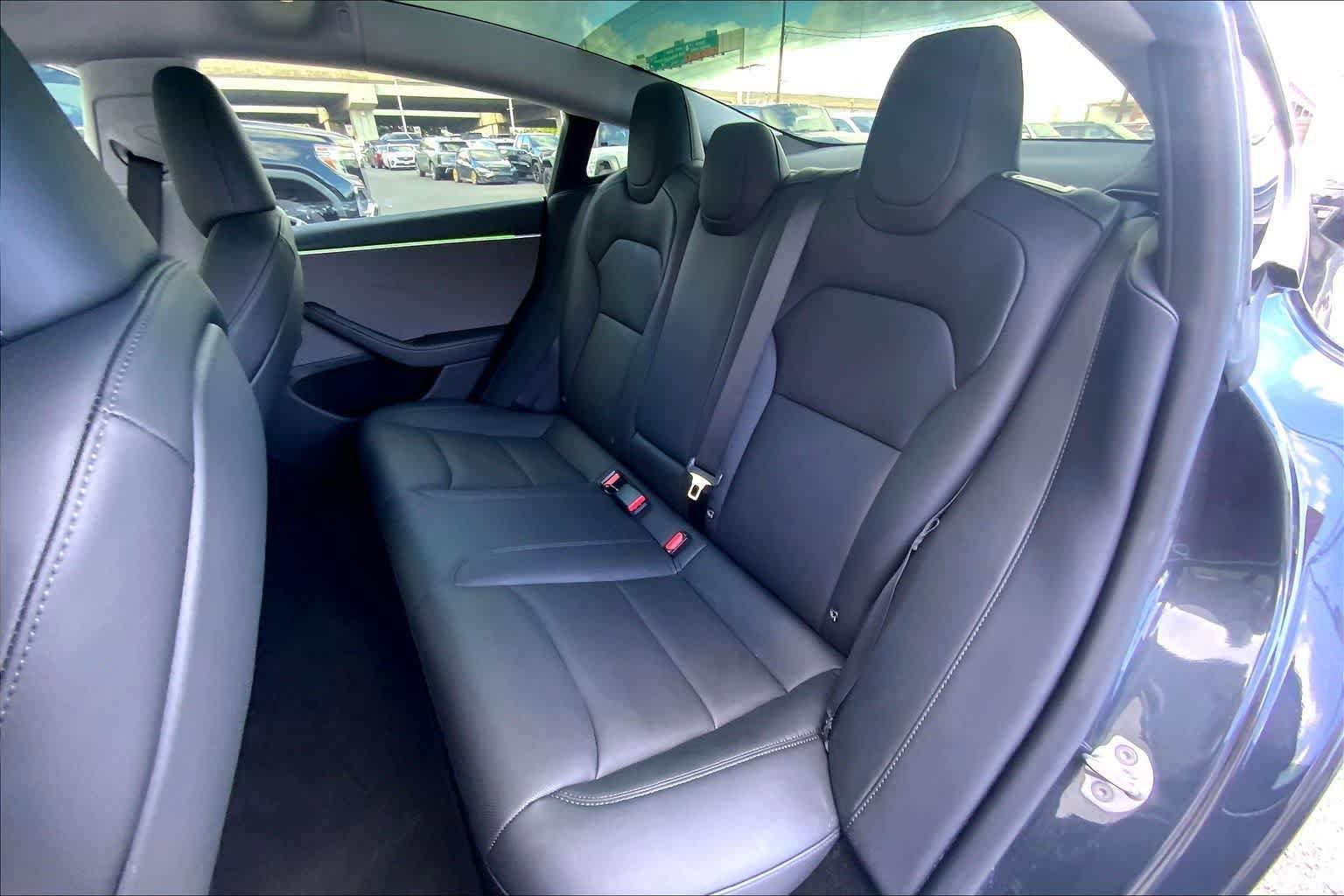 Used 2025 Tesla Model 3 Long Range RWD image 28