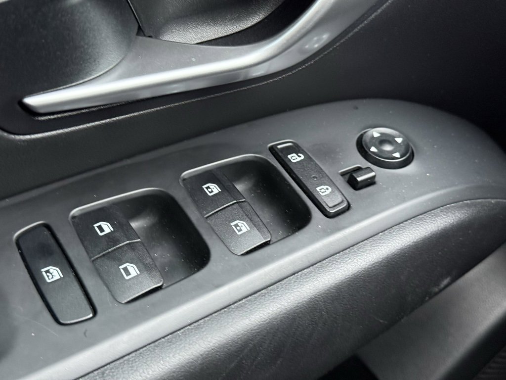 Used 2023 Hyundai Santa Cruz SEL w/ Activity Package image 18