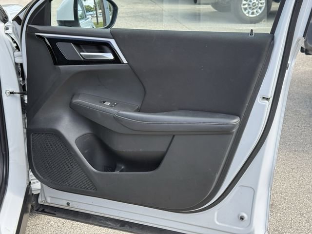 Used 2024 Mitsubishi Outlander ES FWD image 33