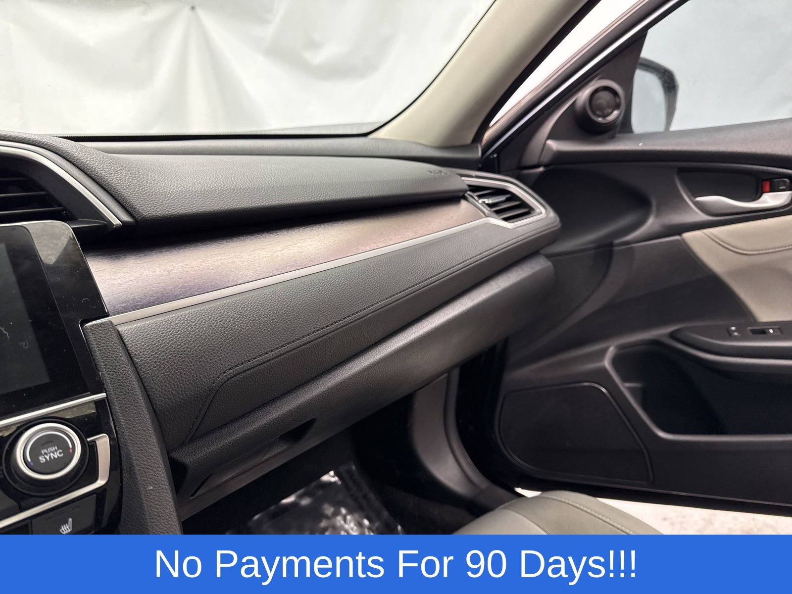 Used 2018 Honda Civic EX-T image 16