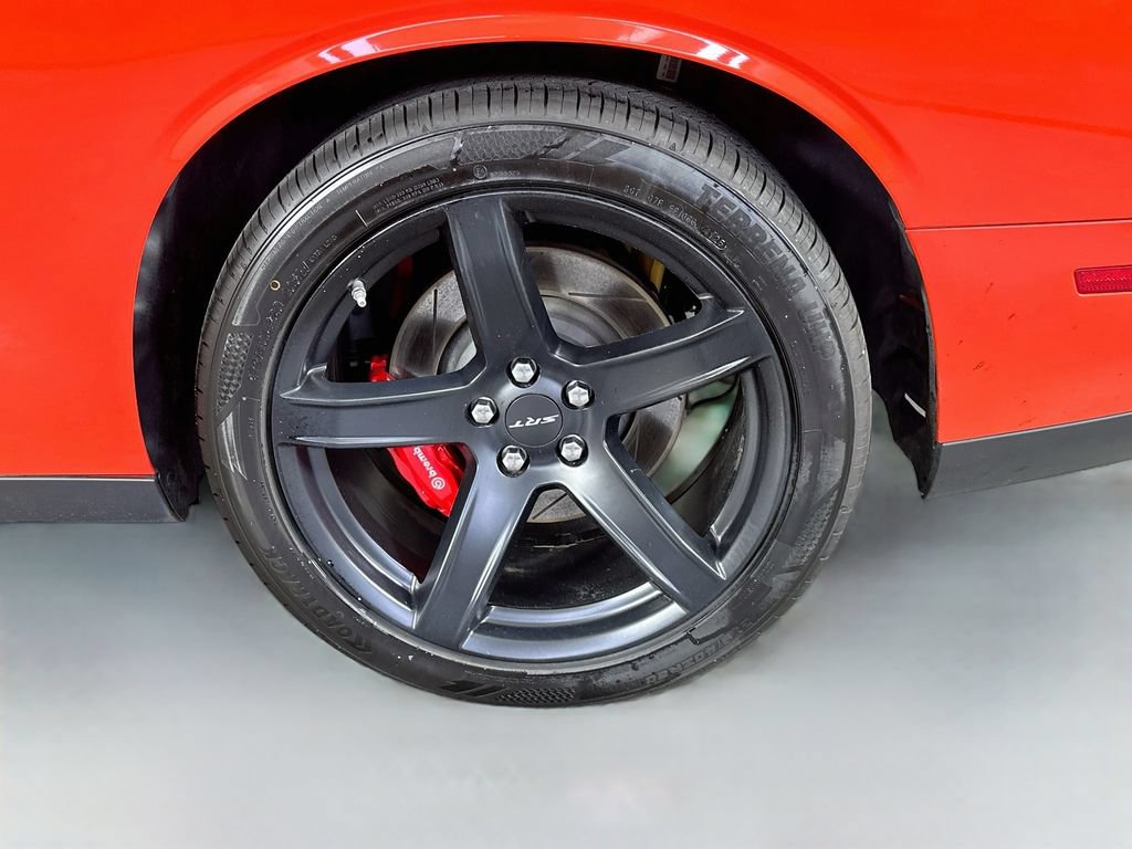 Used 2017 Dodge Challenger SRT Hellcat RWD image 34