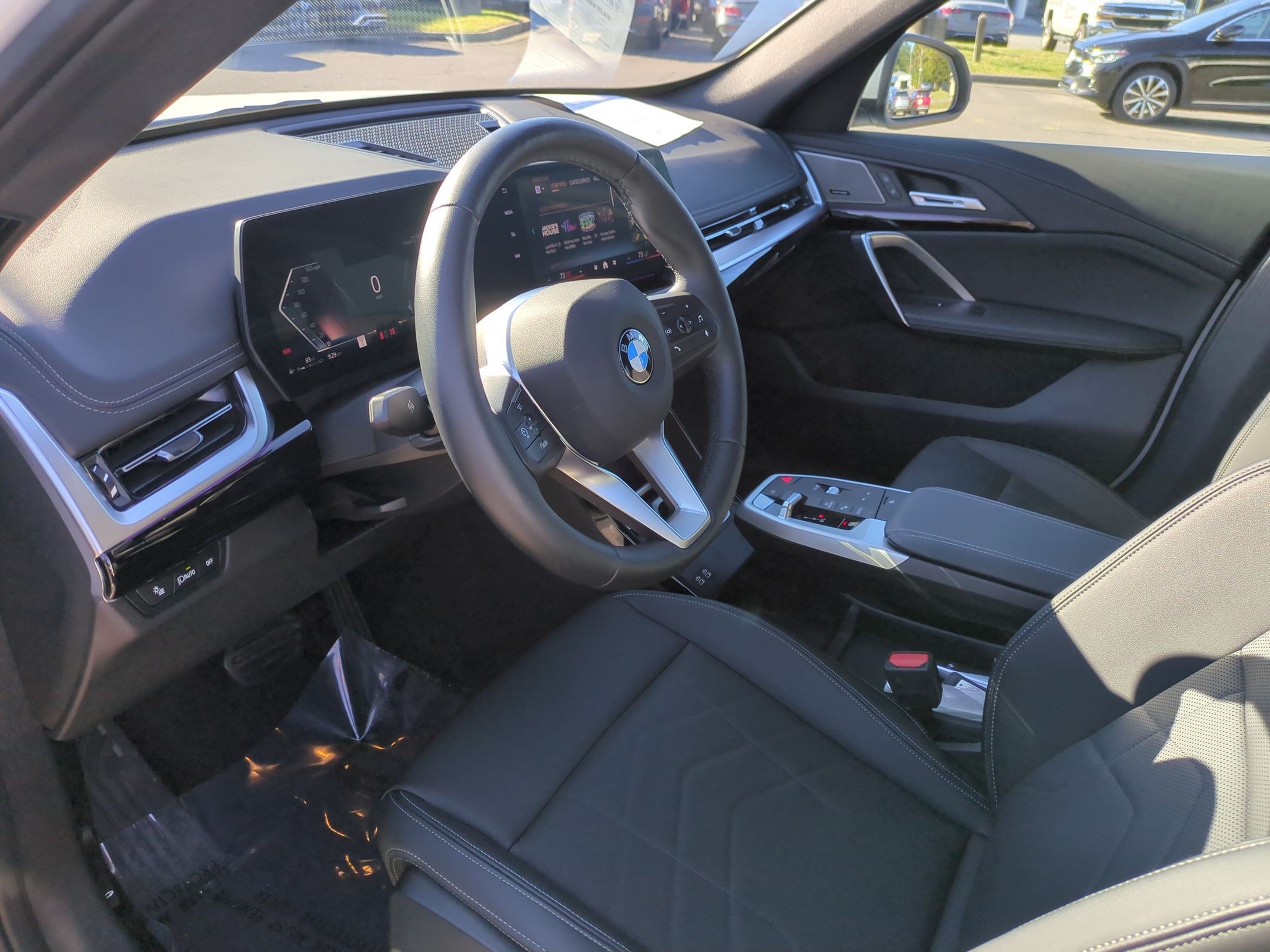 Used 2026 BMW X1 xDrive28i AWD/4WD image 16
