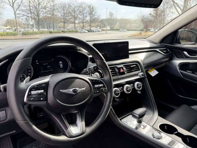 Used 2023 Genesis G70 2.0T RWD image 13