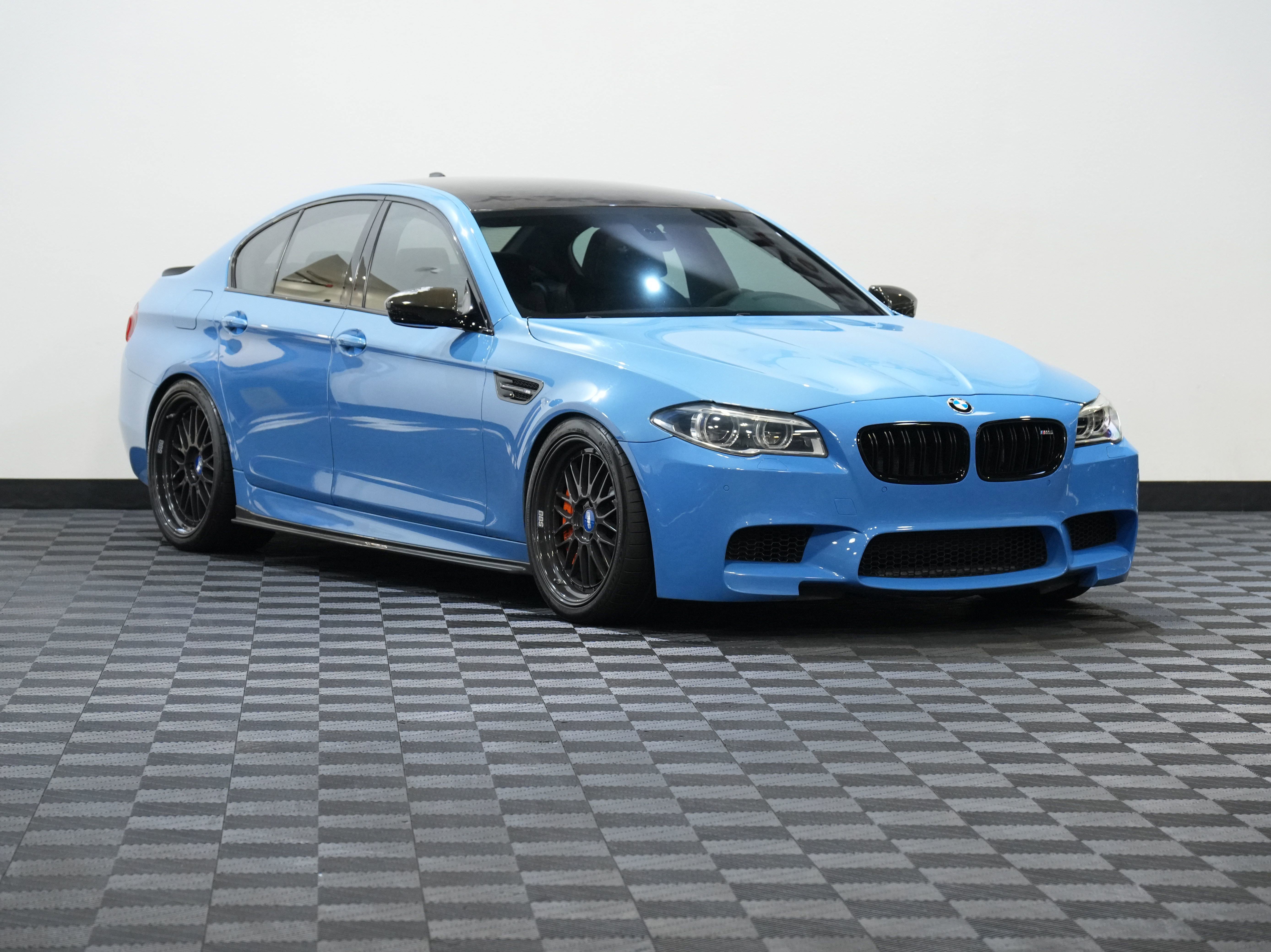 Used 2013 BMW M5 image 5