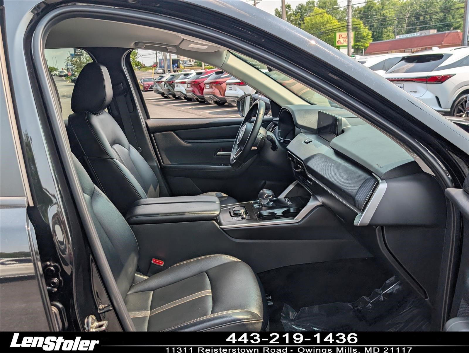 Used 2024 MAZDA CX-90 3.3 Turbo w/ Select Package AWD/4WD image 11