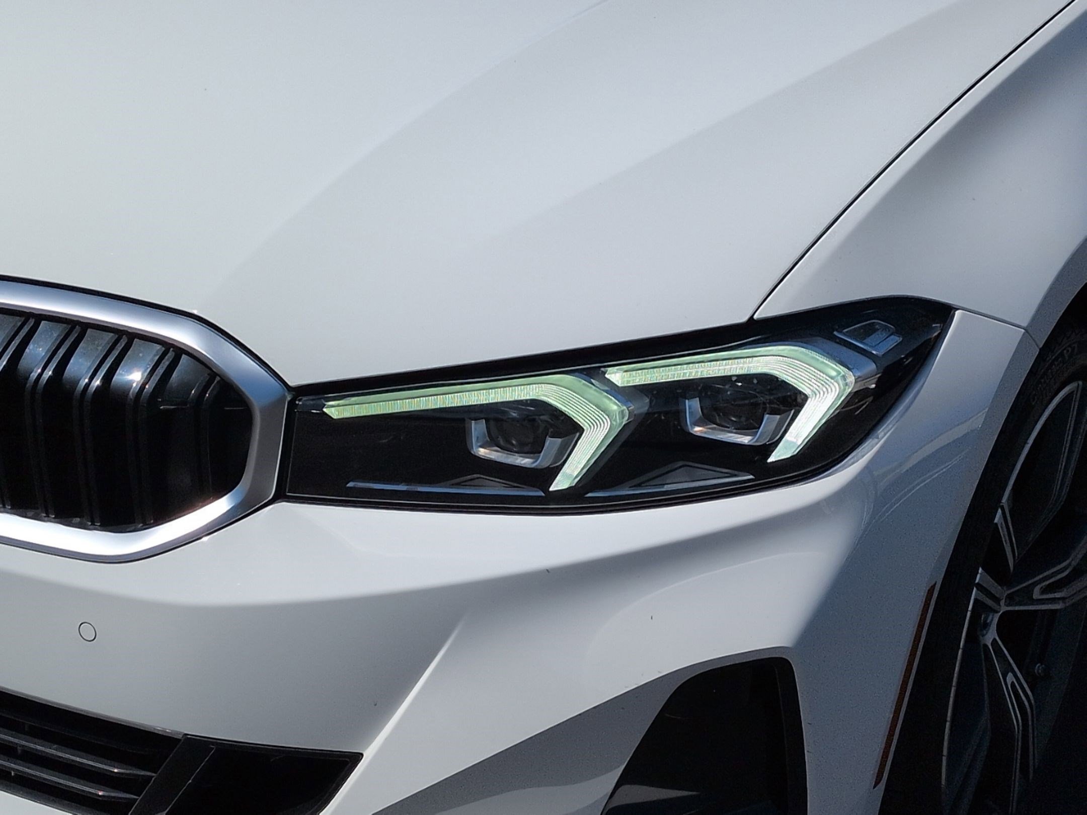 Used 2023 BMW 330e w/ Premium Package image 6