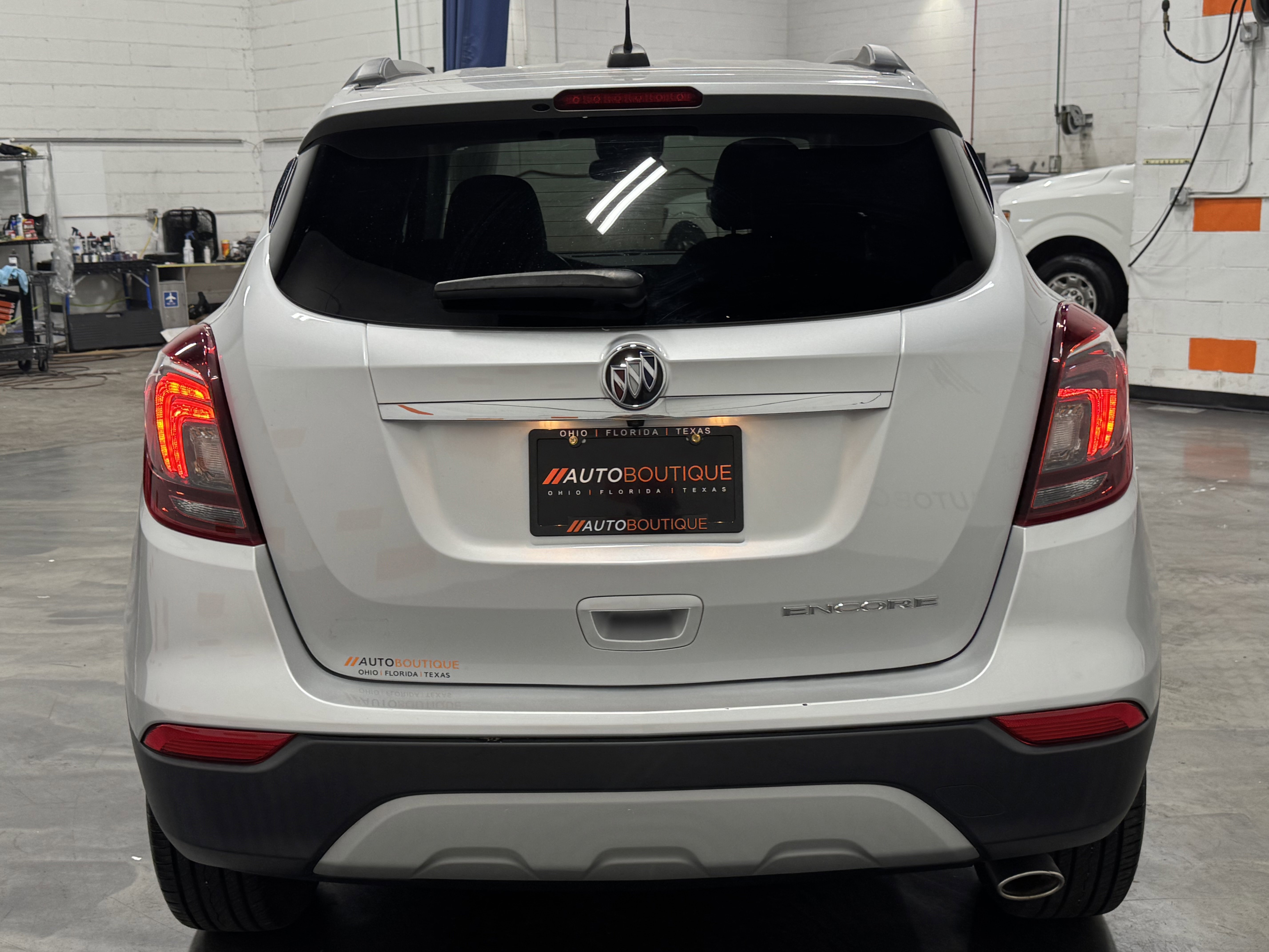 Used 2021 Buick Encore Preferred w/ Safety Package image 11