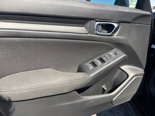 Used 2024 Honda Civic Sport image 13