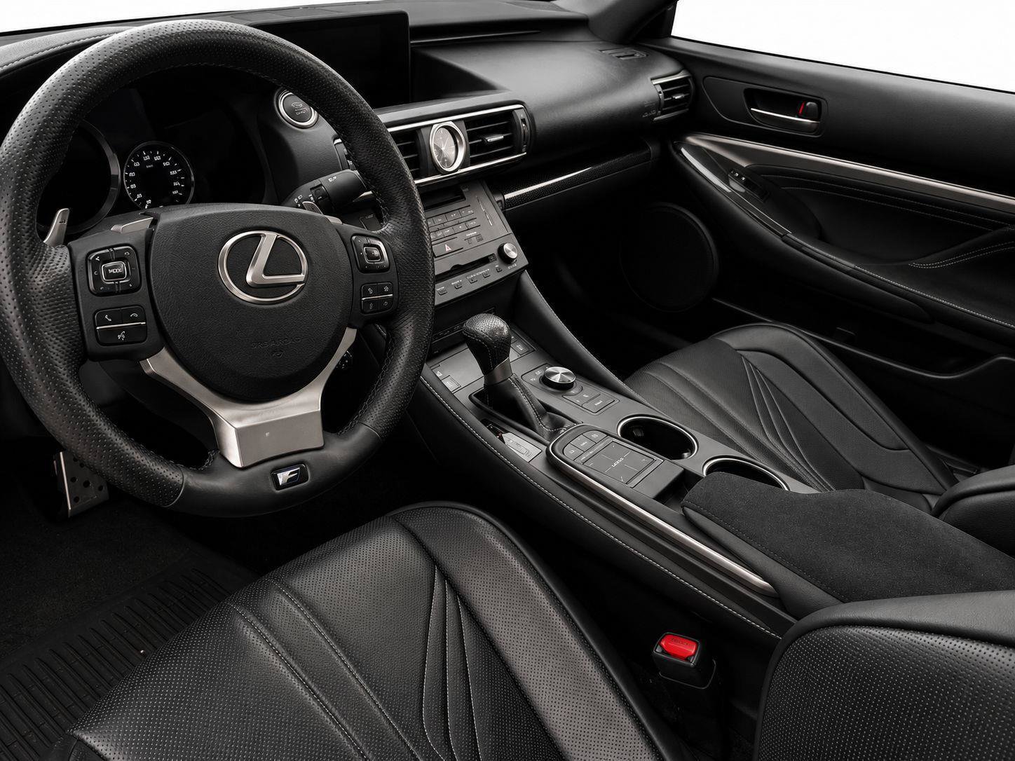 Used 2015 Lexus RC F w/ Premium Package RWD image 5