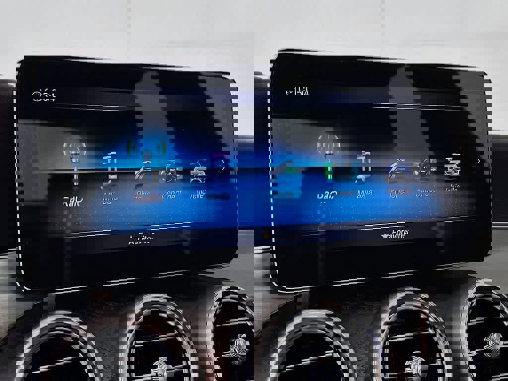 Used 2020 Mercedes-Benz C 300 Sedan image 16