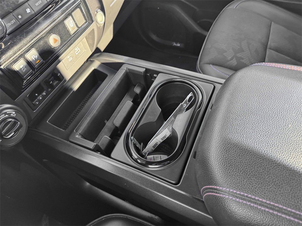 Used 2021 Nissan Titan PRO-4X w/ Pro-4x Utility Package image 23